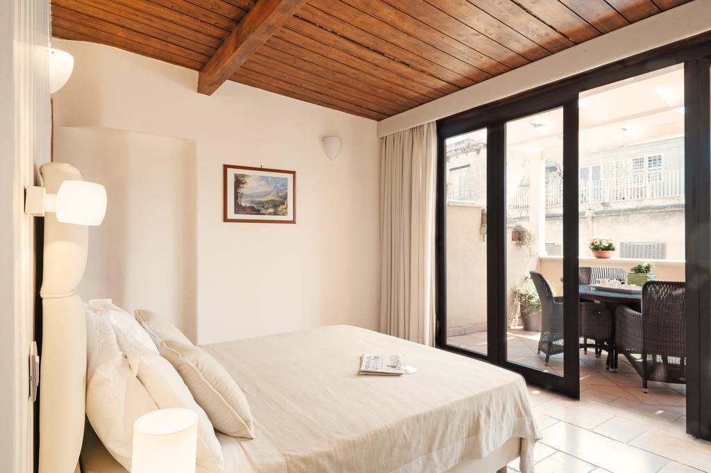 Hotel L'Arcangelo - Boutique Hotel Taranto Kültér fotó