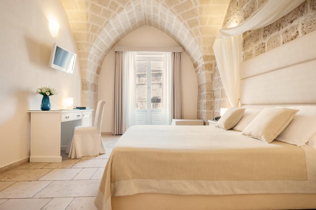 Hotel L'Arcangelo - Boutique Hotel Taranto Kültér fotó