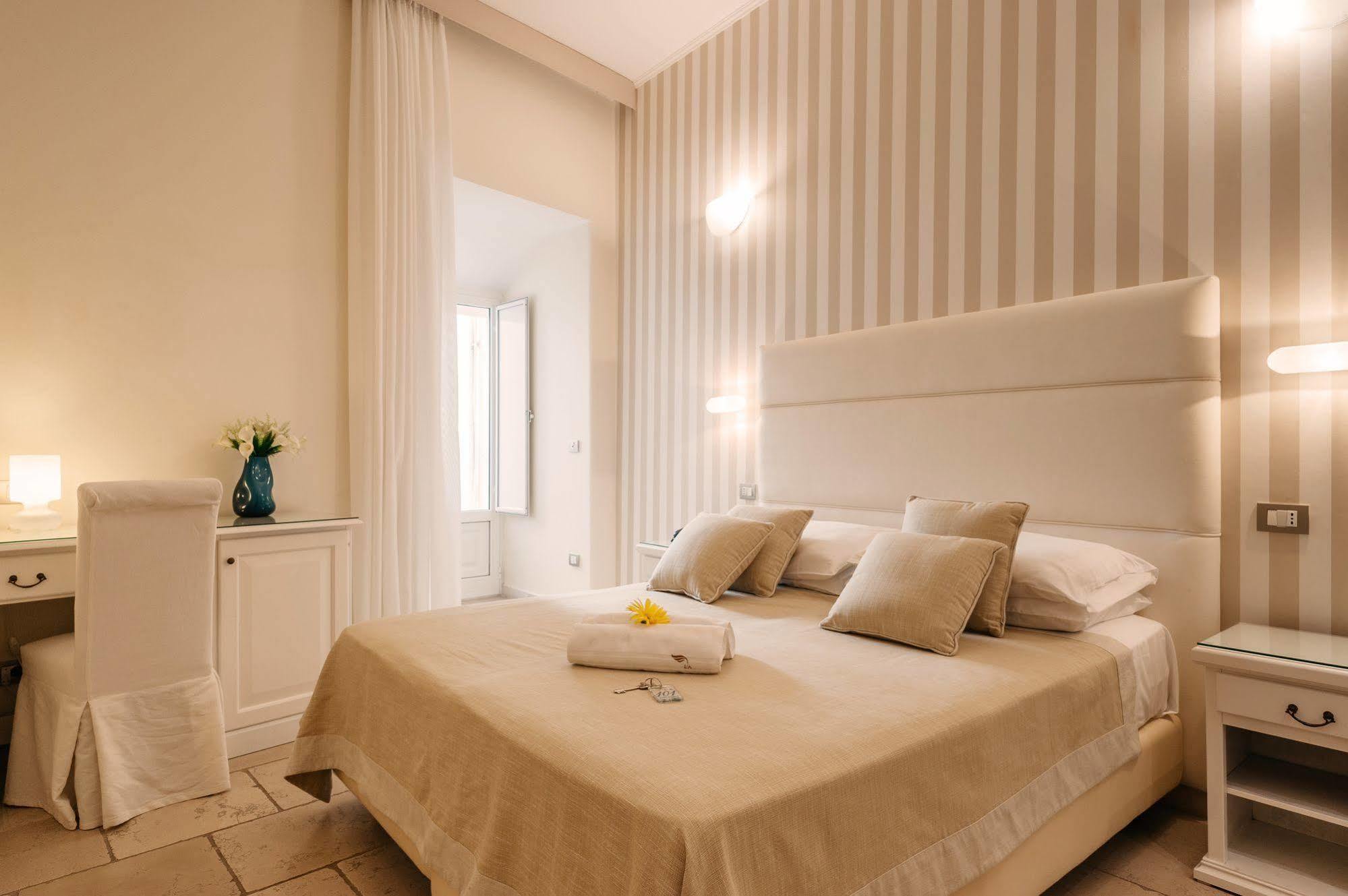 Hotel L'Arcangelo - Boutique Hotel Taranto Kültér fotó